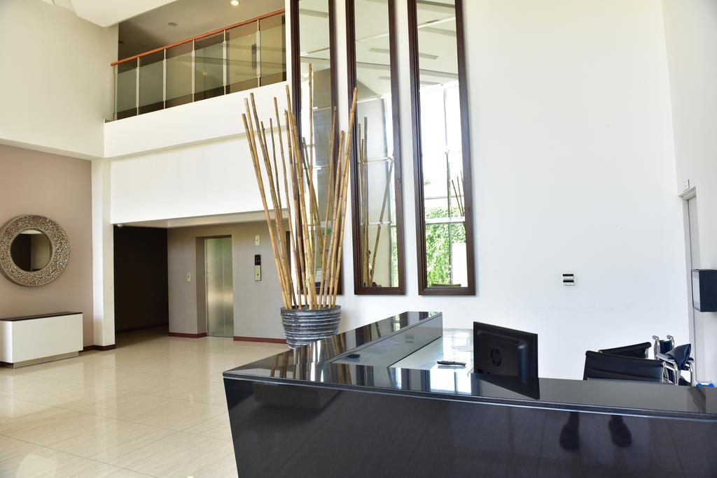 Skylounge Apartment Kolombo Ruang foto