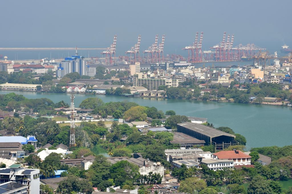Skylounge Apartment Kolombo Bagian luar foto