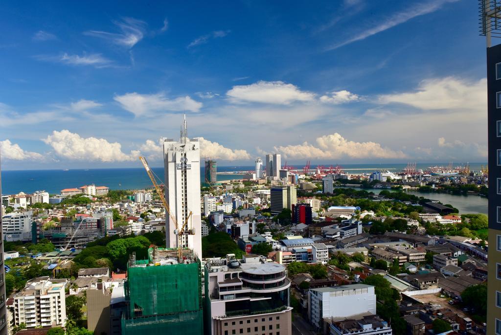 Skylounge Apartment Kolombo Bagian luar foto