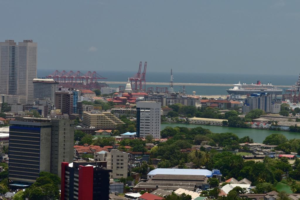Skylounge Apartment Kolombo Bagian luar foto